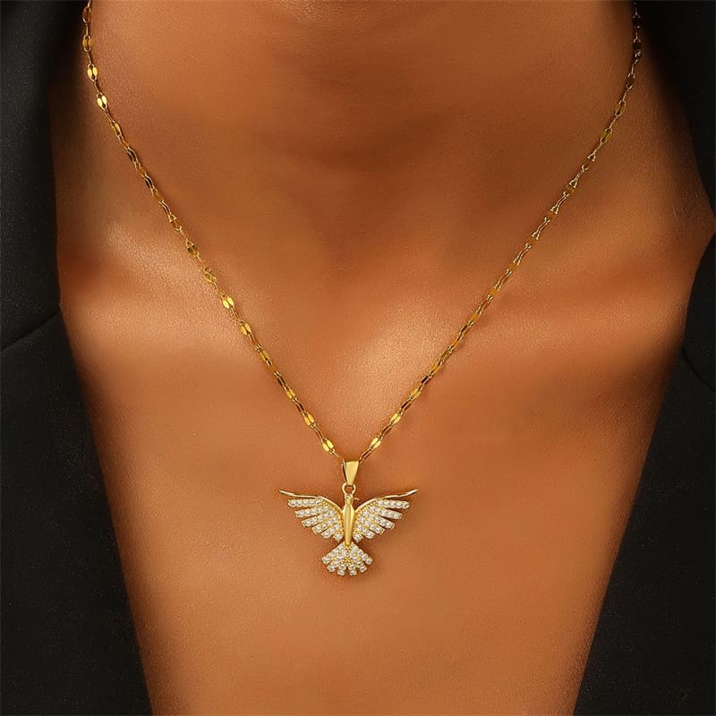 Collar Espíritu Santo – Joya de Fe y Protección