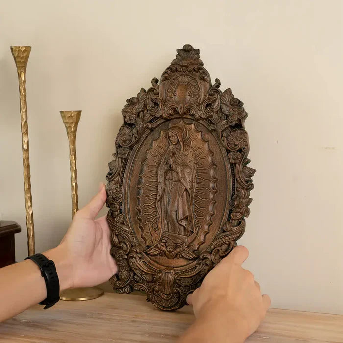 Nuestra Señora de Guadalupe – Refugio Maternal, Amor y Protección Divina